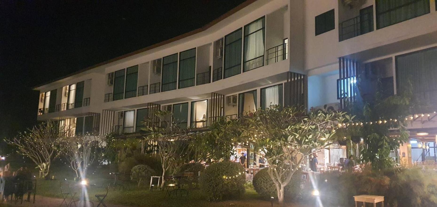 The Beach Resort & Residence - Sha Plus Pathiu Luaran gambar
